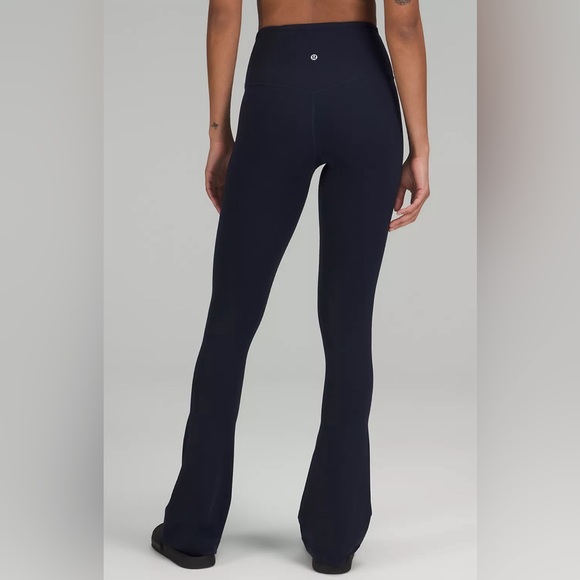 lululemon athletica Pants - 🆕lululemon 🍋Align™ High-Rise Mini-Flared Pant
Regular Sz 6 Colour True Navy